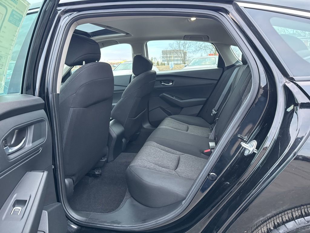Used 2024 Honda Accord EX image 32