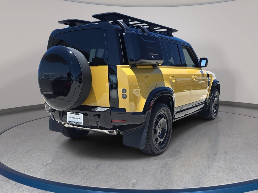 New 2026 Land Rover Defender 110 Trophy Edition AWD/4WD image 5