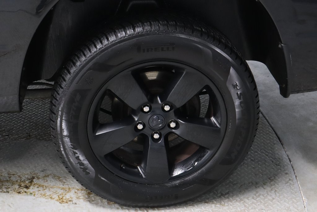 Used 2017 RAM 1500 Express w/ Black Ram 1500 Express Group image 15