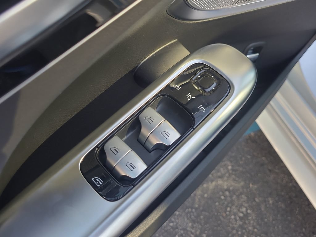 New 2026 Mercedes-Benz C 300 4MATIC Sedan image 23
