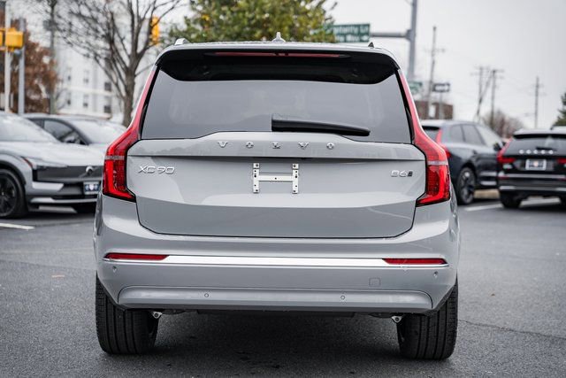 New 2026 Volvo XC90 B6 Ultra w/ Protection Package image 6