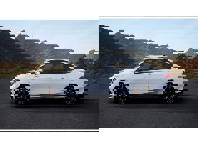 New 2027 BMW 550e xDrive image 4