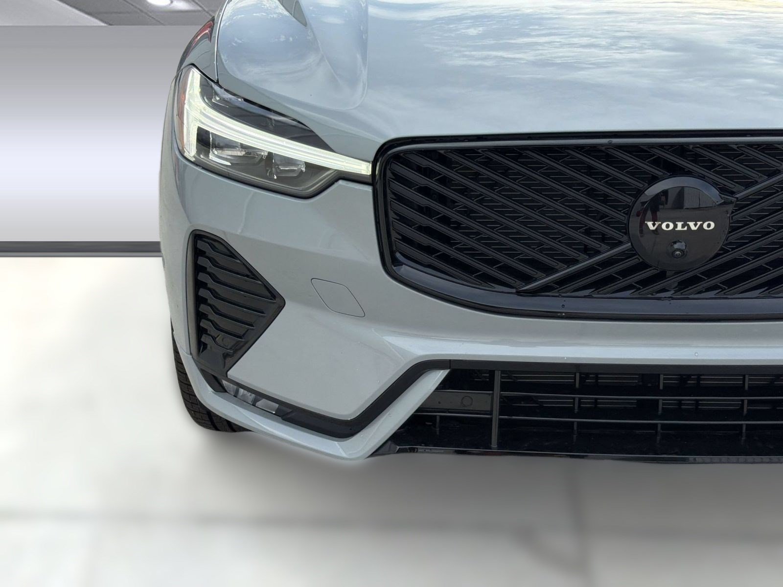 New 2026 Volvo XC60 B5 Ultra w/ Protection Package Premier AWD/4WD image 12