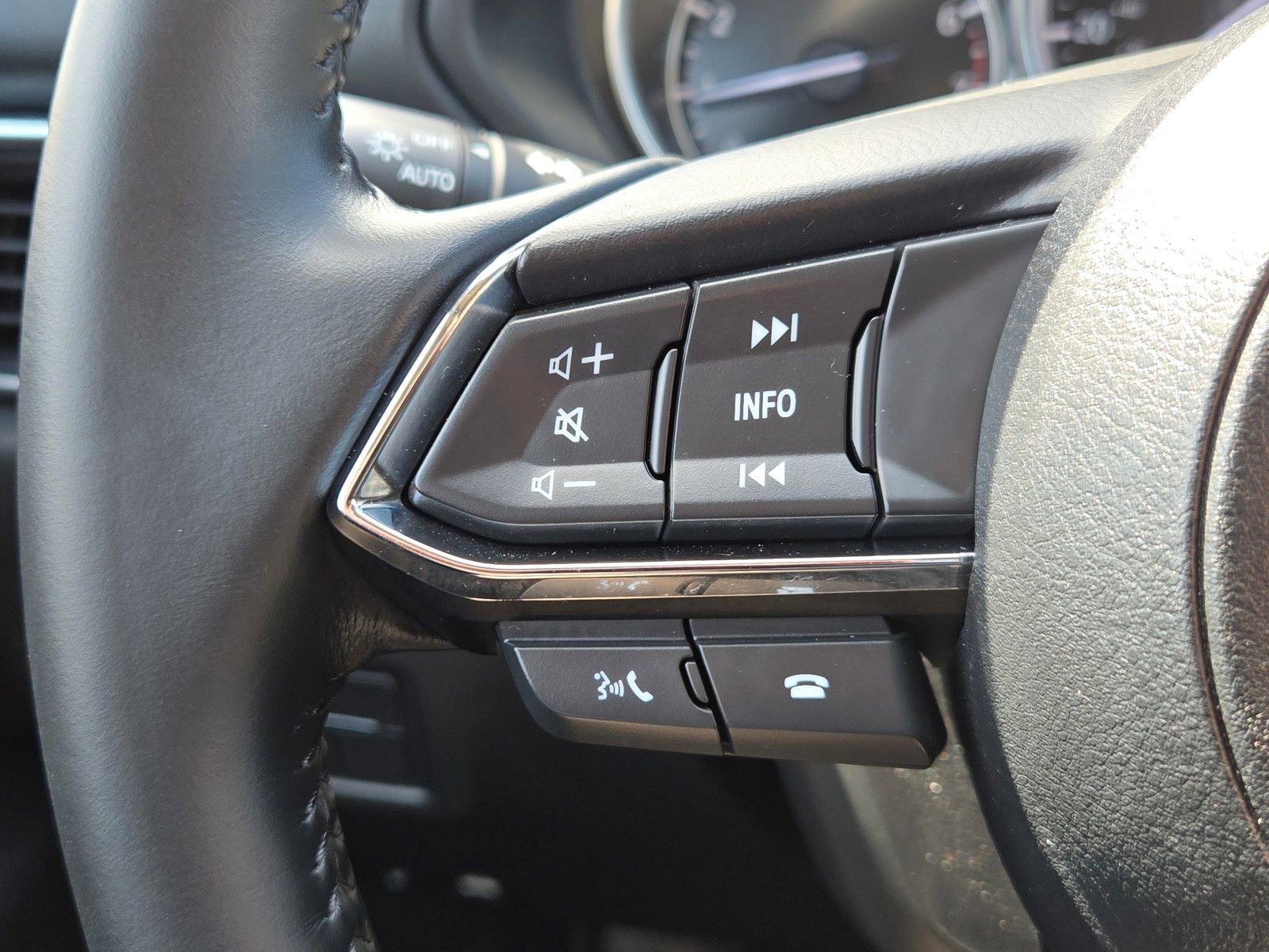Used 2021 MAZDA CX-5 Sport FWD image 26
