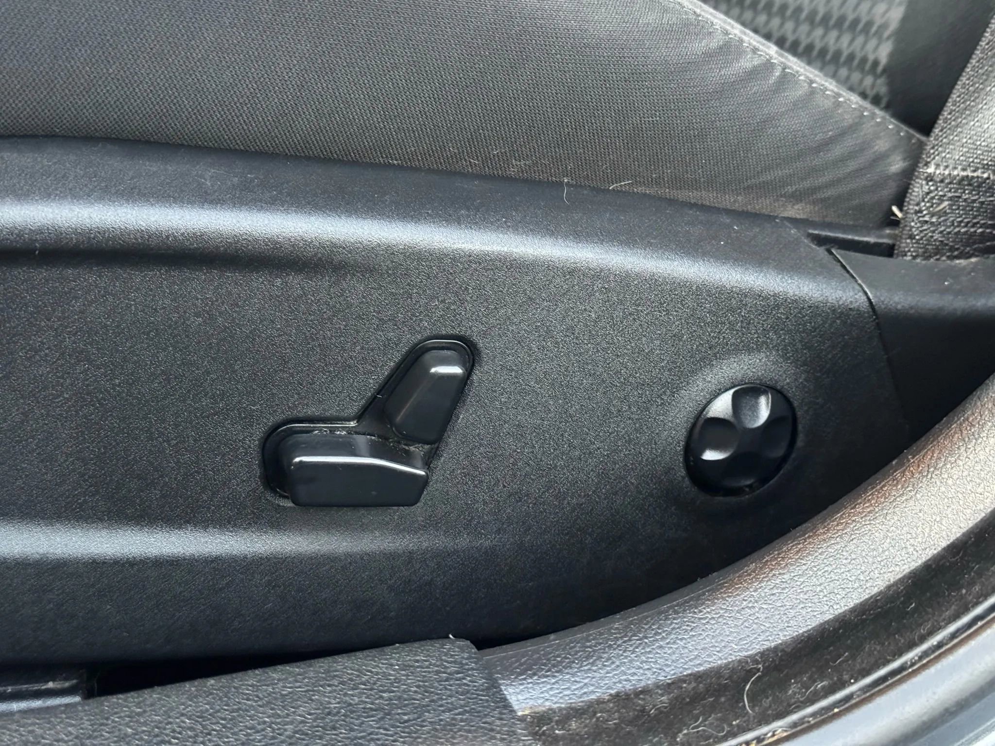 Used 2019 Dodge Charger GT image 21