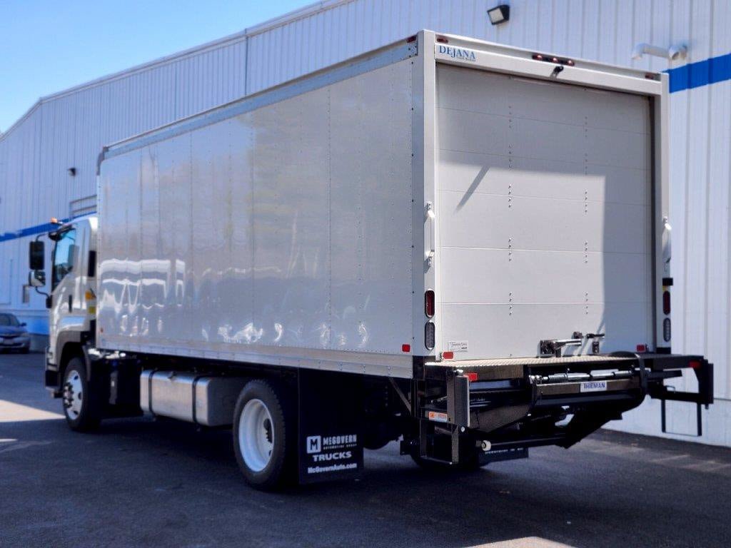New 2026 Chevrolet Low Cab Forward 6500XD RWD image 3