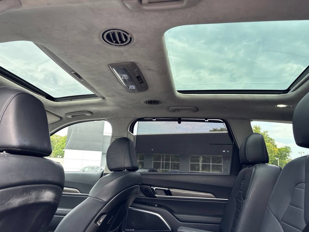 Used 2022 Kia Telluride SX w/ SX Prestige Package AWD/4WD image 28