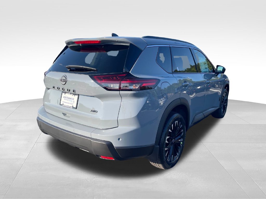 New 2026 Nissan Rogue Dark Armor AWD/4WD image 5