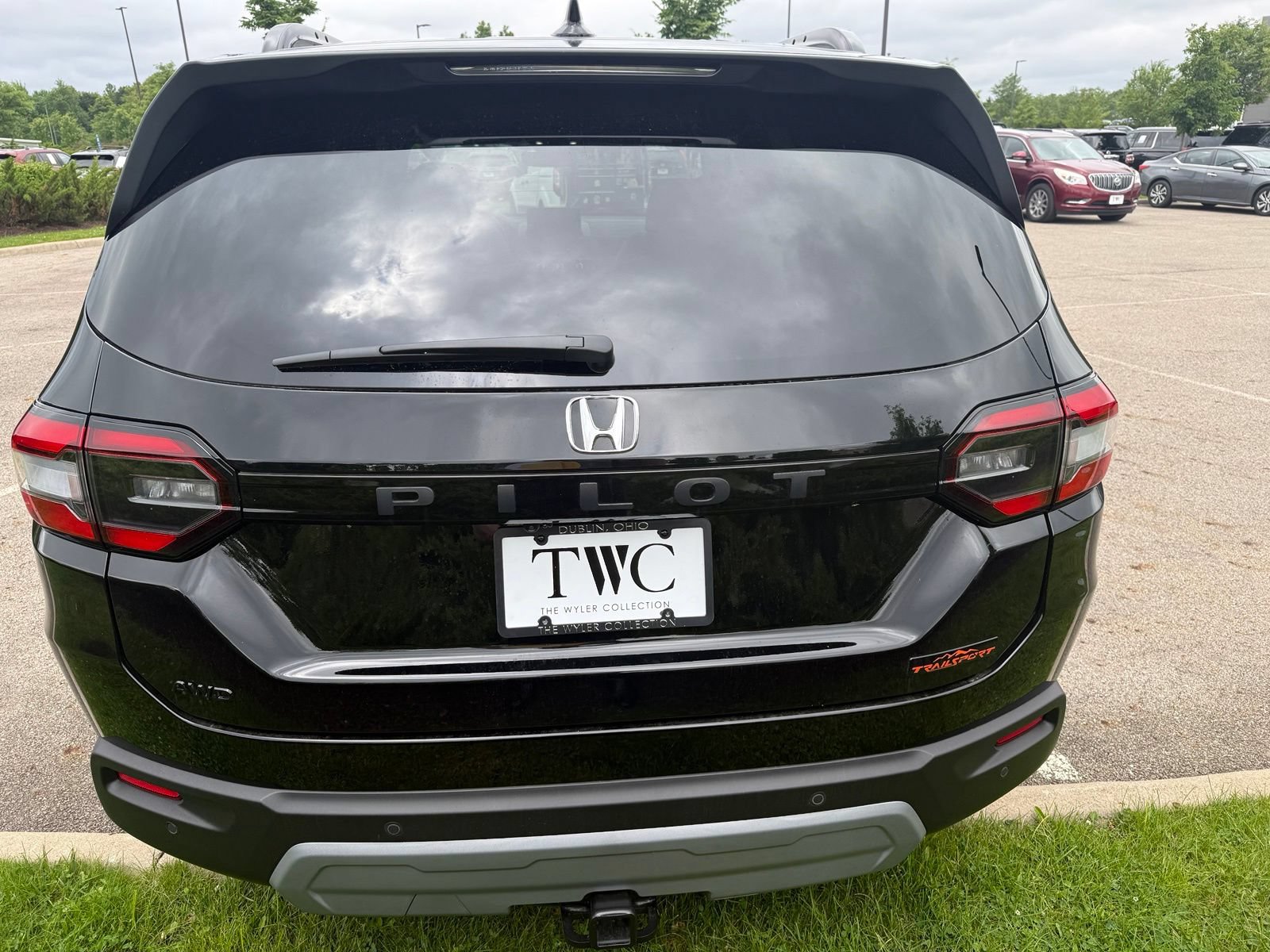 Used 2020 Honda Pilot Touring image 6