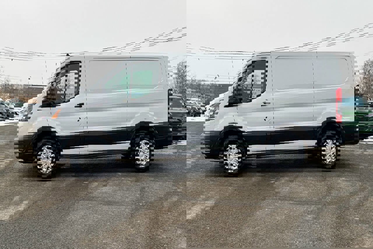 Used 2022 Ford E-Transit 350 3dr SWB Low Roof Cargo Van w/ Load Area Protection Package image 6