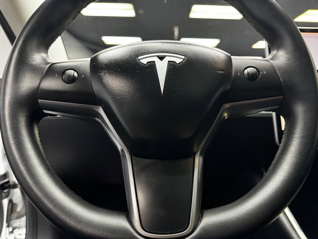 Used 2020 Tesla Model 3 Long Range image 23