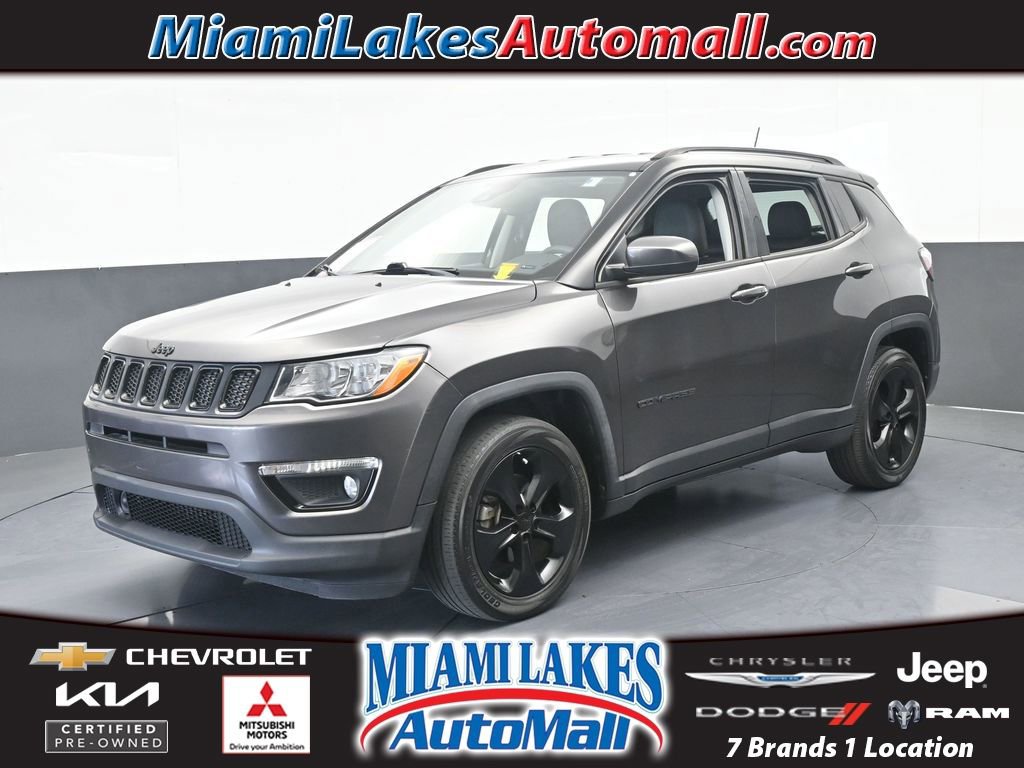 Used 2021 Jeep Compass Latitude image 1