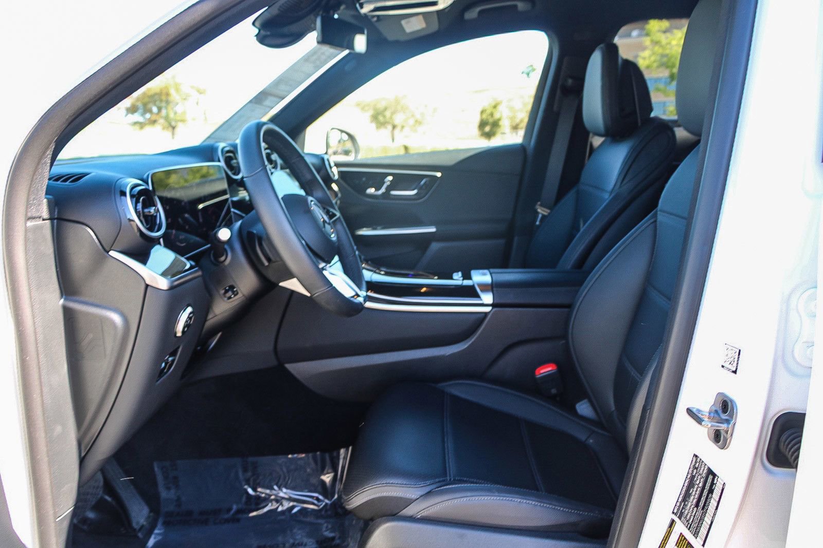 Certified 2026 Mercedes-Benz GLC 300 image 17