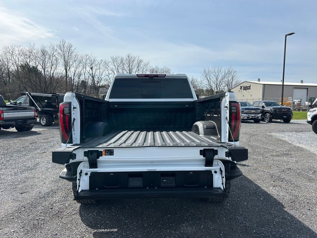 Used 2024 GMC Sierra 2500 AT4X w/ Snow Plow Prep/Camper Package image 19