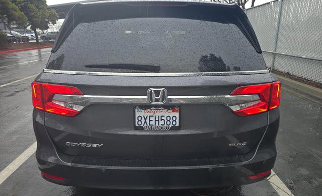 Used 2019 Honda Odyssey Elite image 4