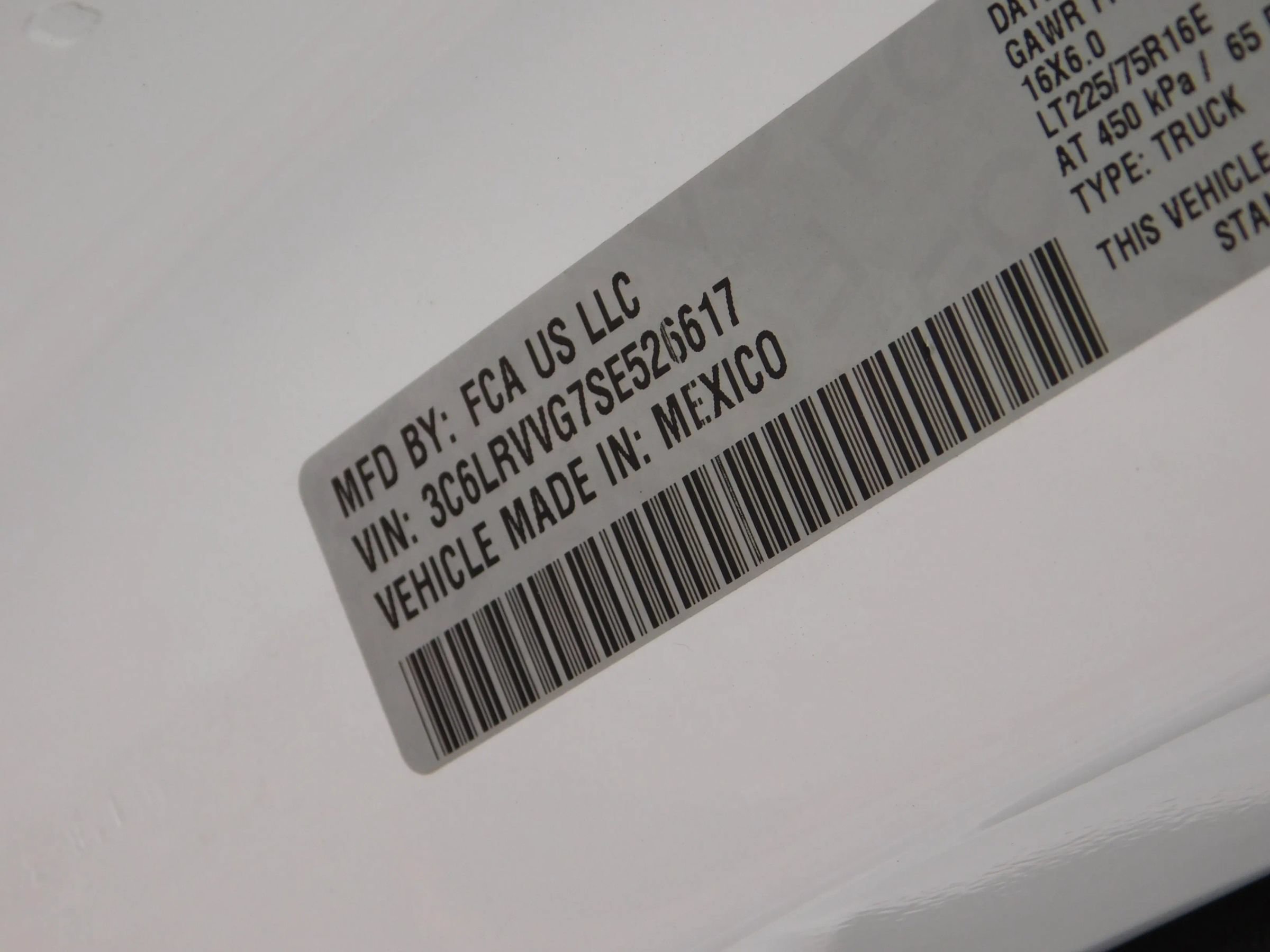 Used 2025 RAM ProMaster 2500 w/ U-Haul Equipment Group FWD image 22