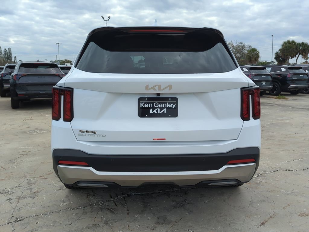 New 2026 Kia Sorento S image 7