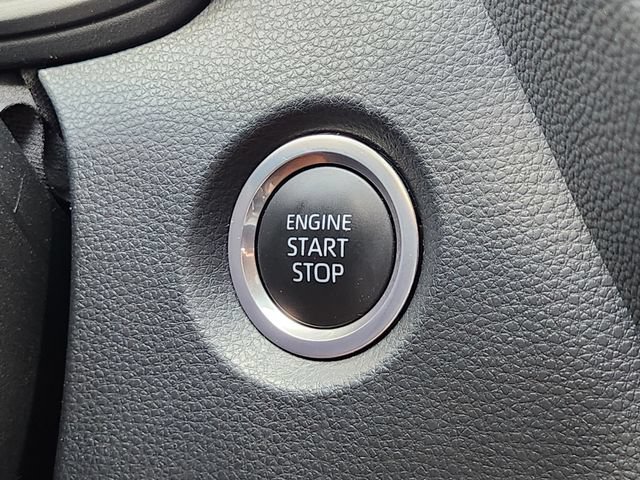 Used 2023 Toyota Corolla SE FWD image 15