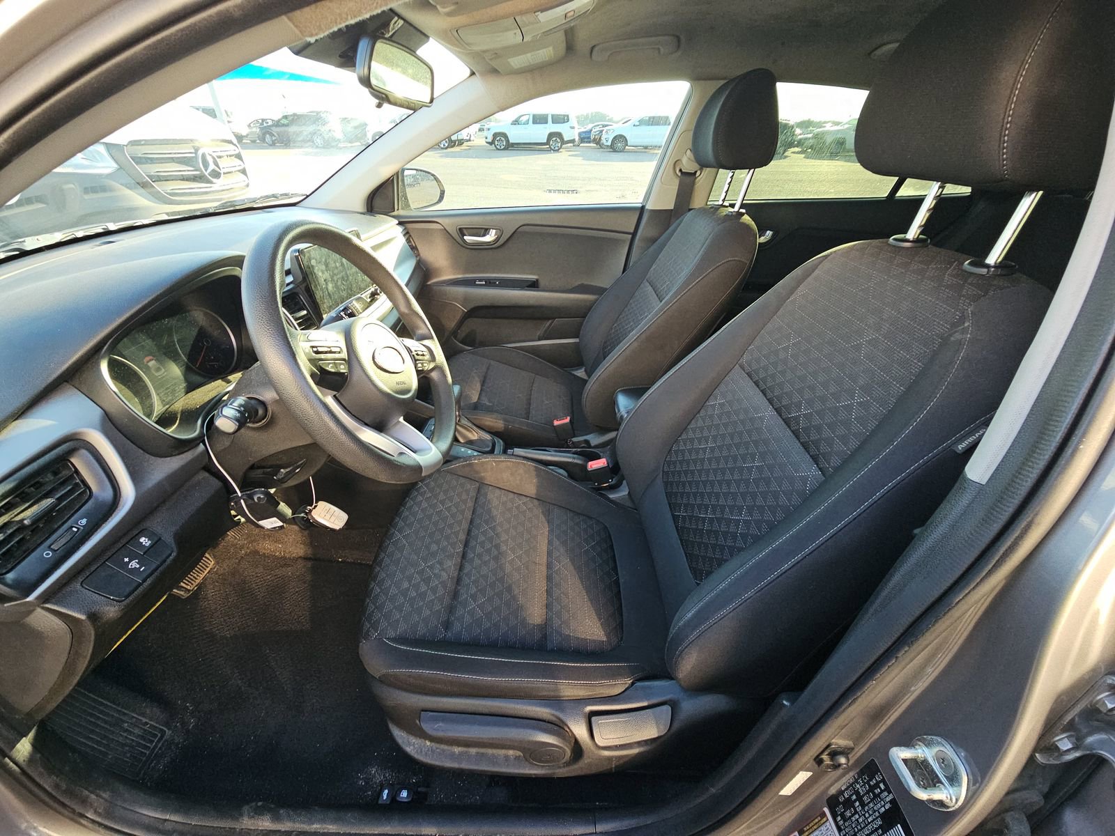 Used 2023 Kia Rio S w/ Technology Package image 4