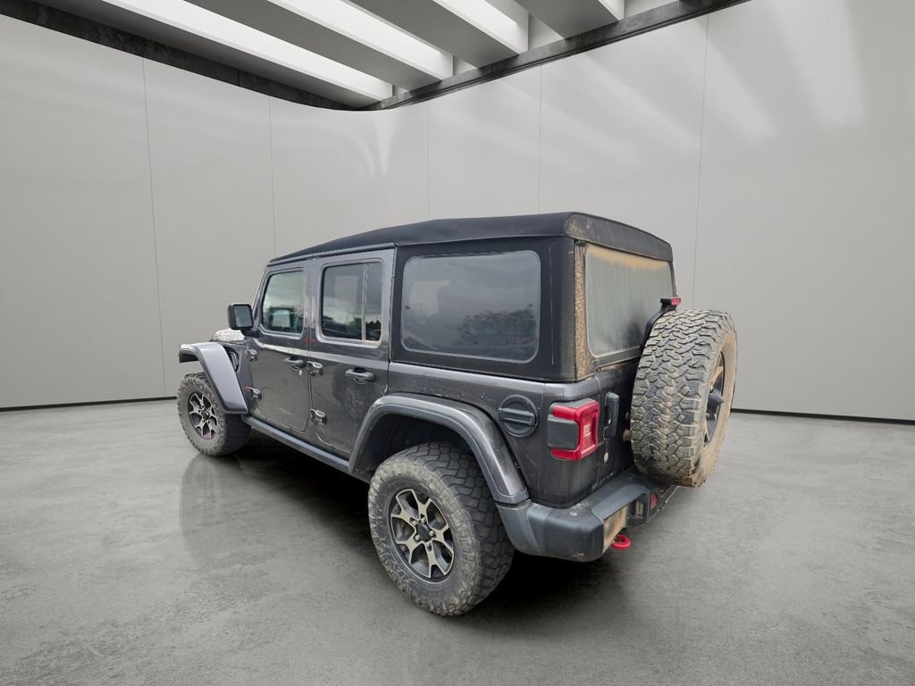 Used 2018 Jeep Wrangler Unlimited Rubicon w/ Dual Top Group AWD/4WD image 3