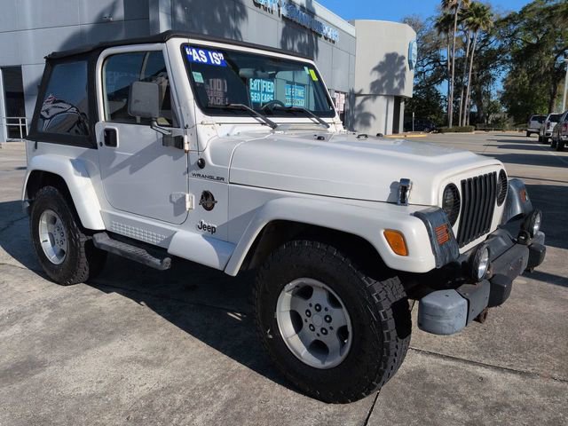Used 2002 Jeep Wrangler Sahara AWD/4WD image 2