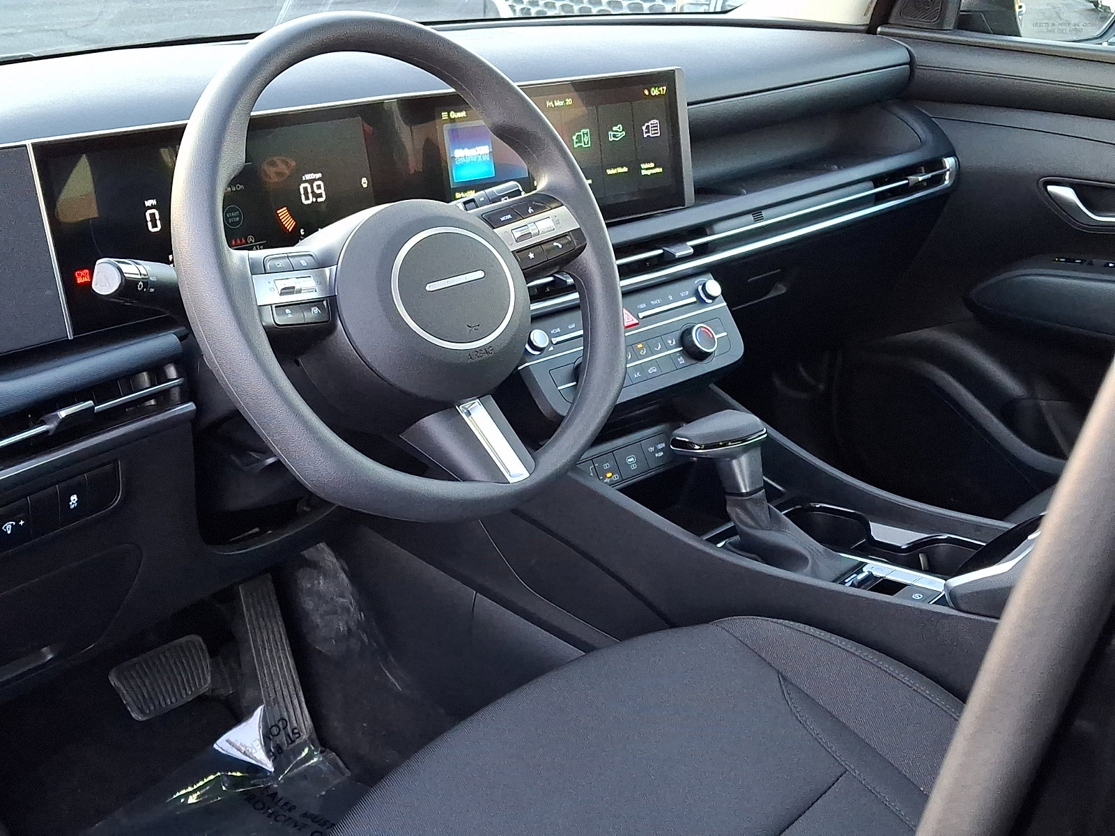 Used 2026 Hyundai Tucson SE image 14