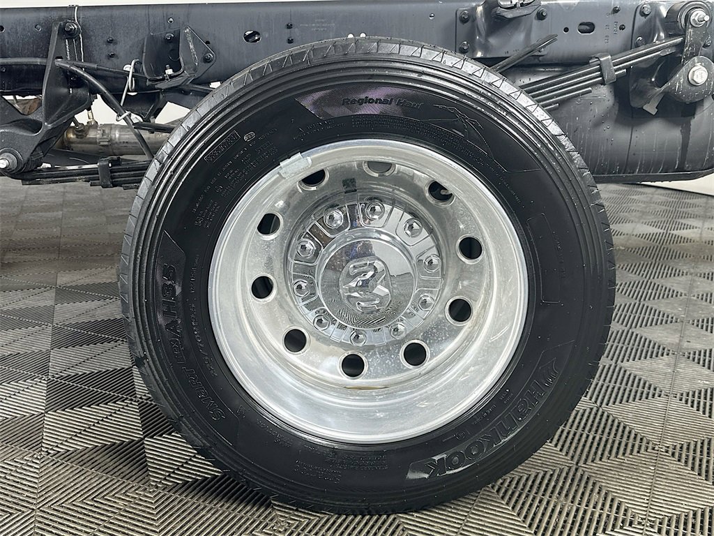 New 2026 RAM 5500 Tradesman w/ Chrome Appearance Group image 15