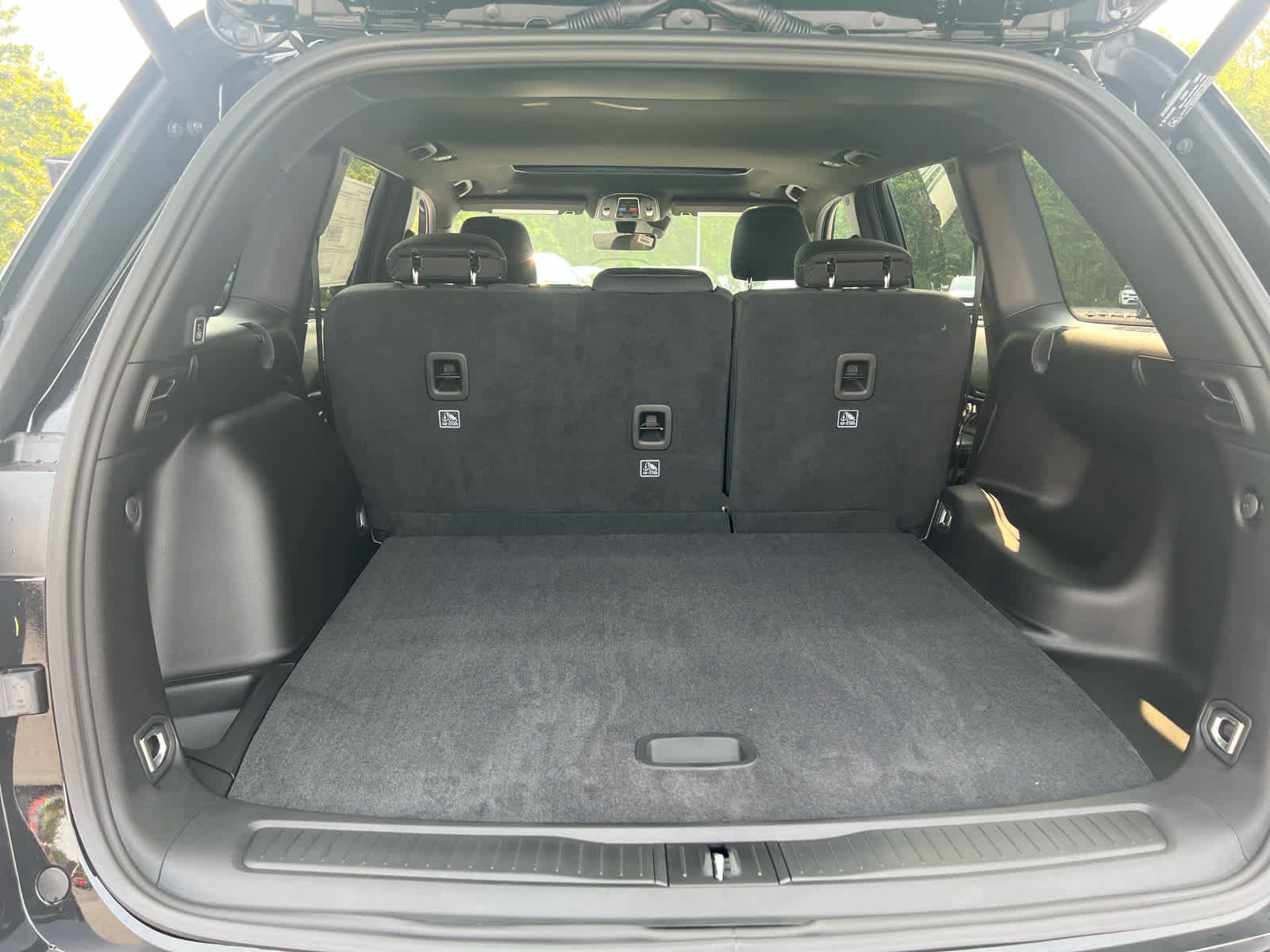 New 2025 Jeep Grand Cherokee Laredo w/ Luxury Tech Group I image 22