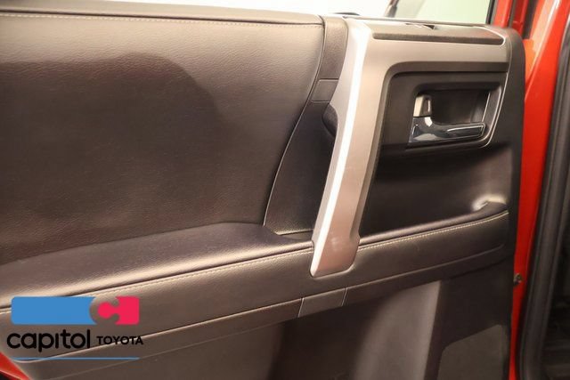 Used 2024 Toyota 4Runner SR5 AWD/4WD image 26