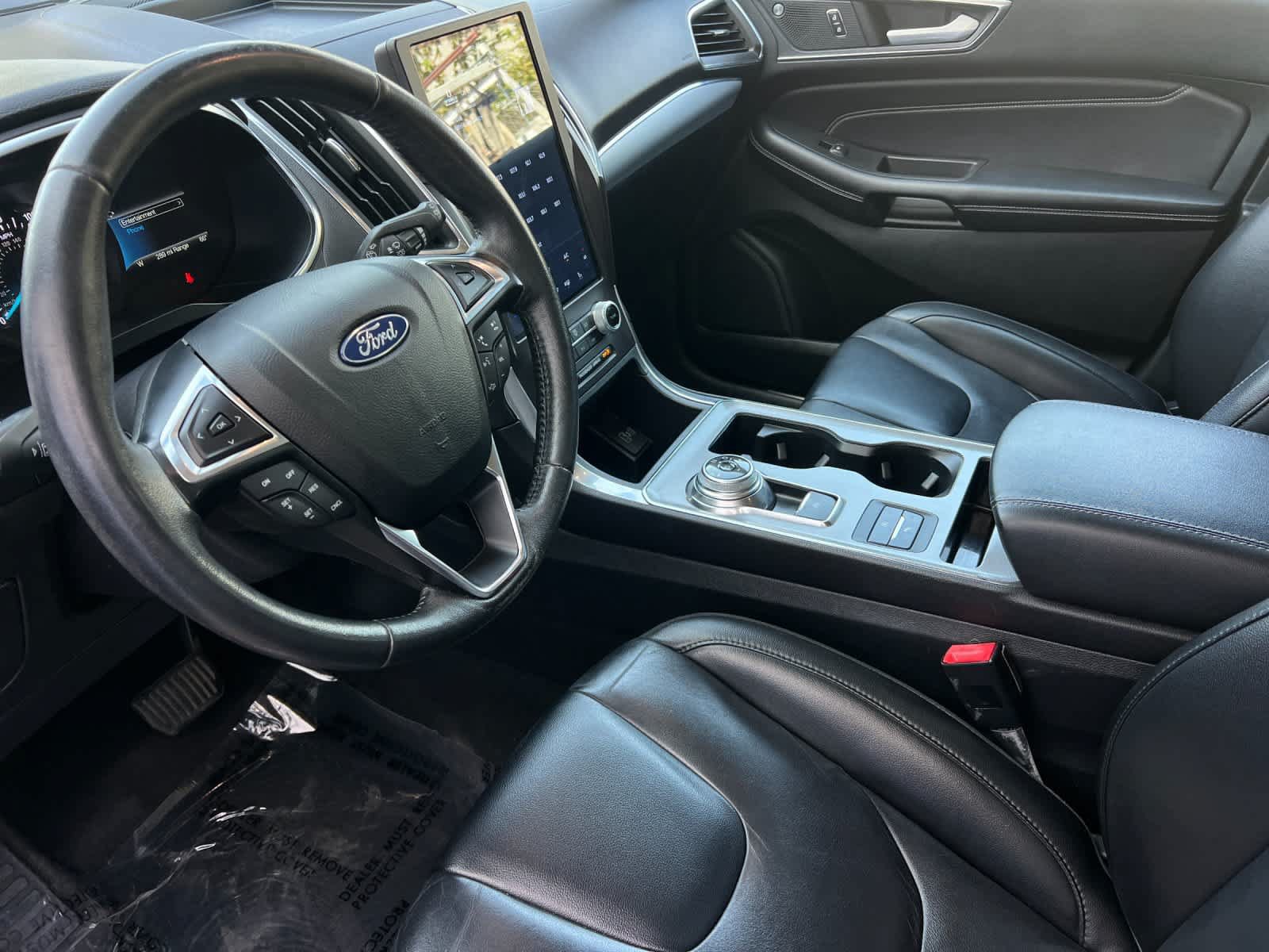 Used 2021 Ford Edge Titanium FWD image 12