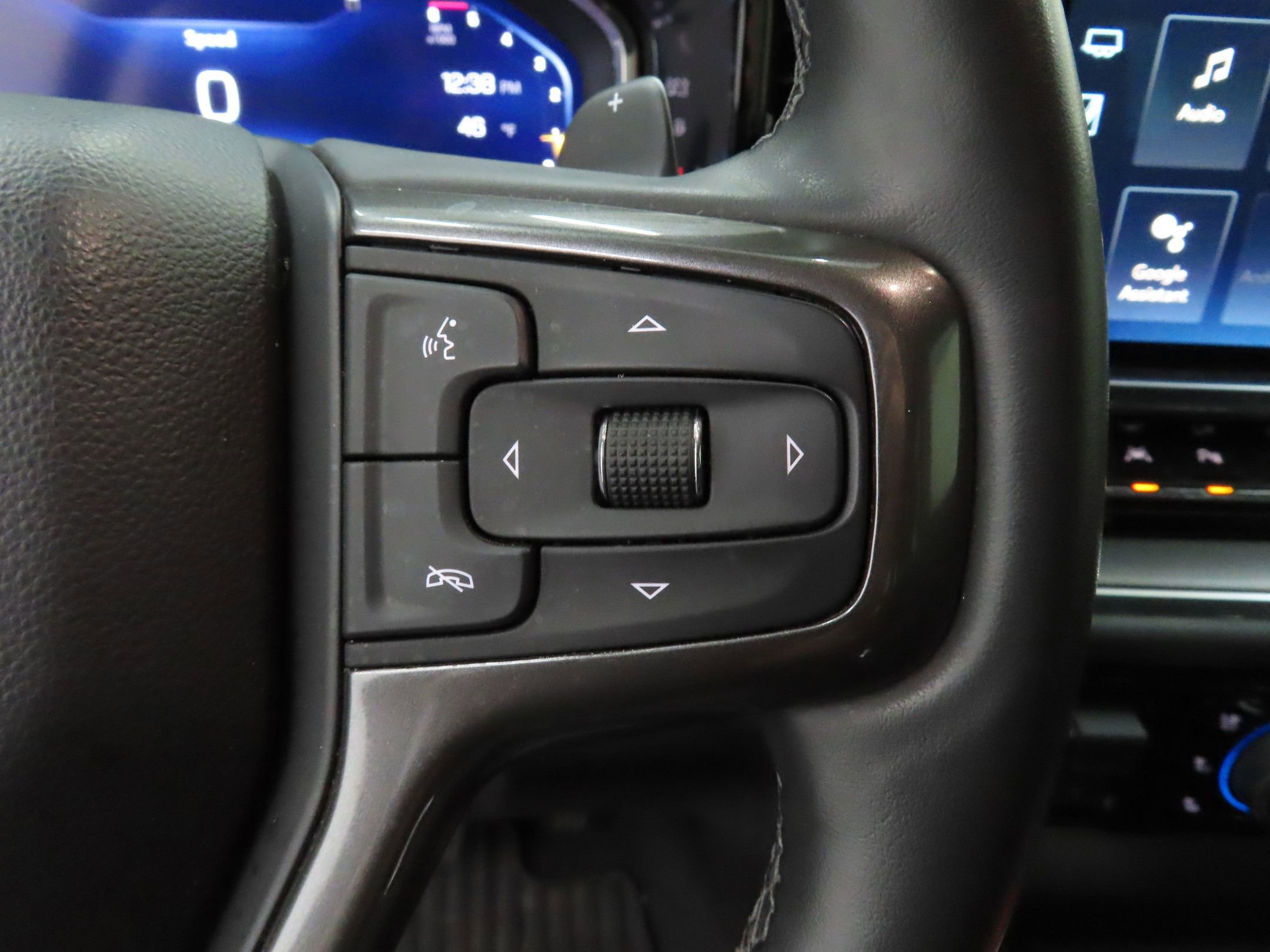 Used 2023 Chevrolet Silverado 1500 High Country image 13