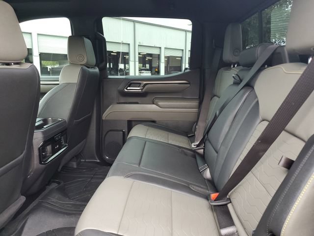 Used 2024 Chevrolet Silverado 1500 ZR2 w/ Technology Package AWD/4WD image 11
