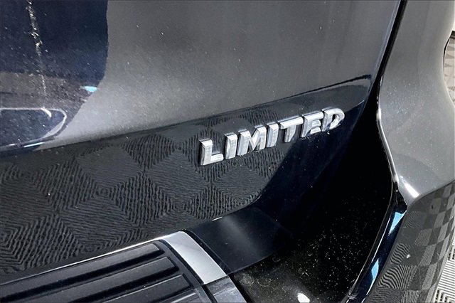 Used 2021 Jeep Grand Cherokee Limited w/ Premium Lighting Group image 24