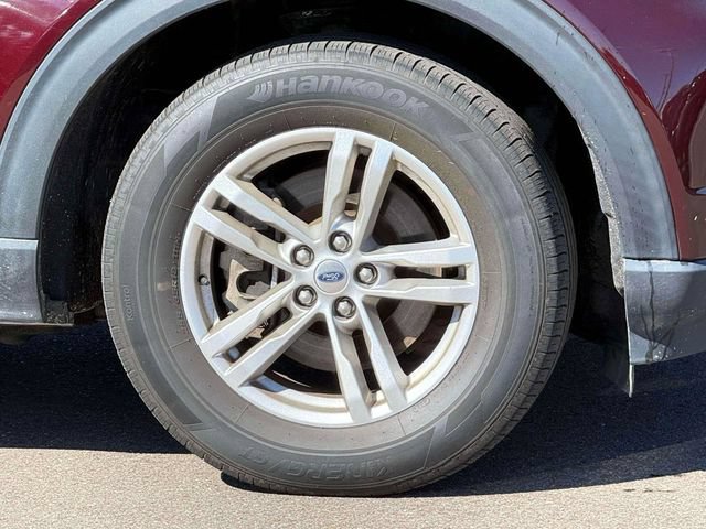 Used 2022 Ford Explorer XLT w/ Equipment Group 202A AWD/4WD image 8
