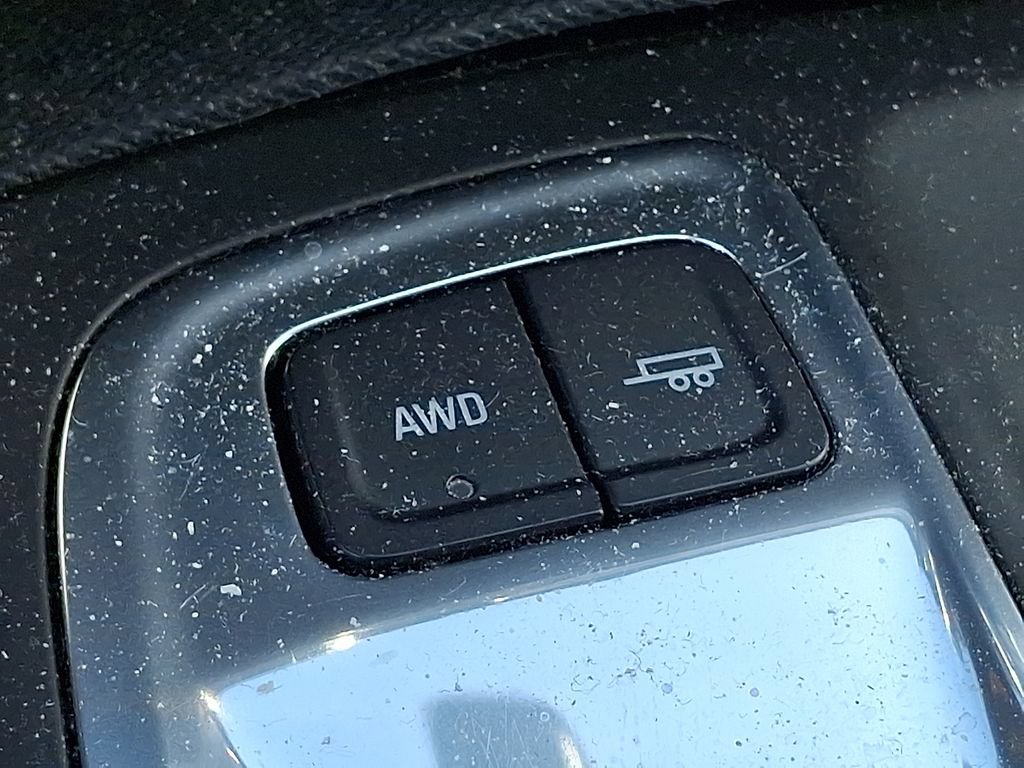 Used 2018 Chevrolet Equinox LT AWD/4WD image 31