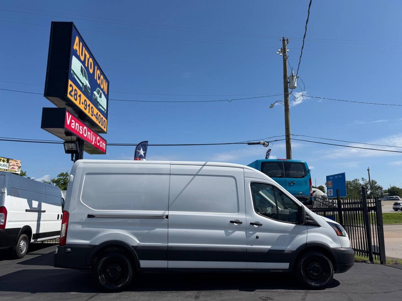 Used 2015 Ford Transit 150 148 Medium Roof RWD image 3