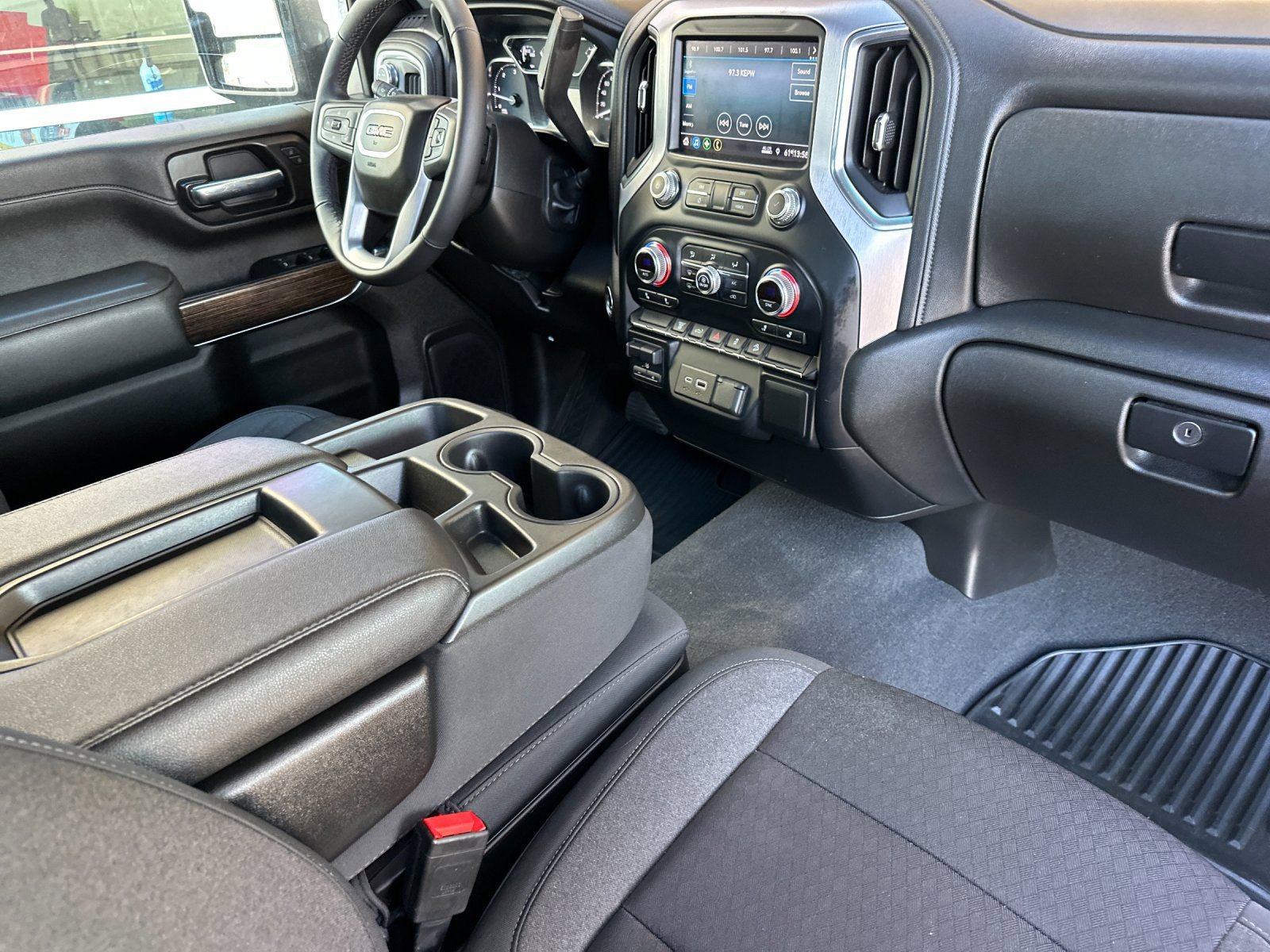 Used 2022 GMC Sierra 2500 SLE image 15