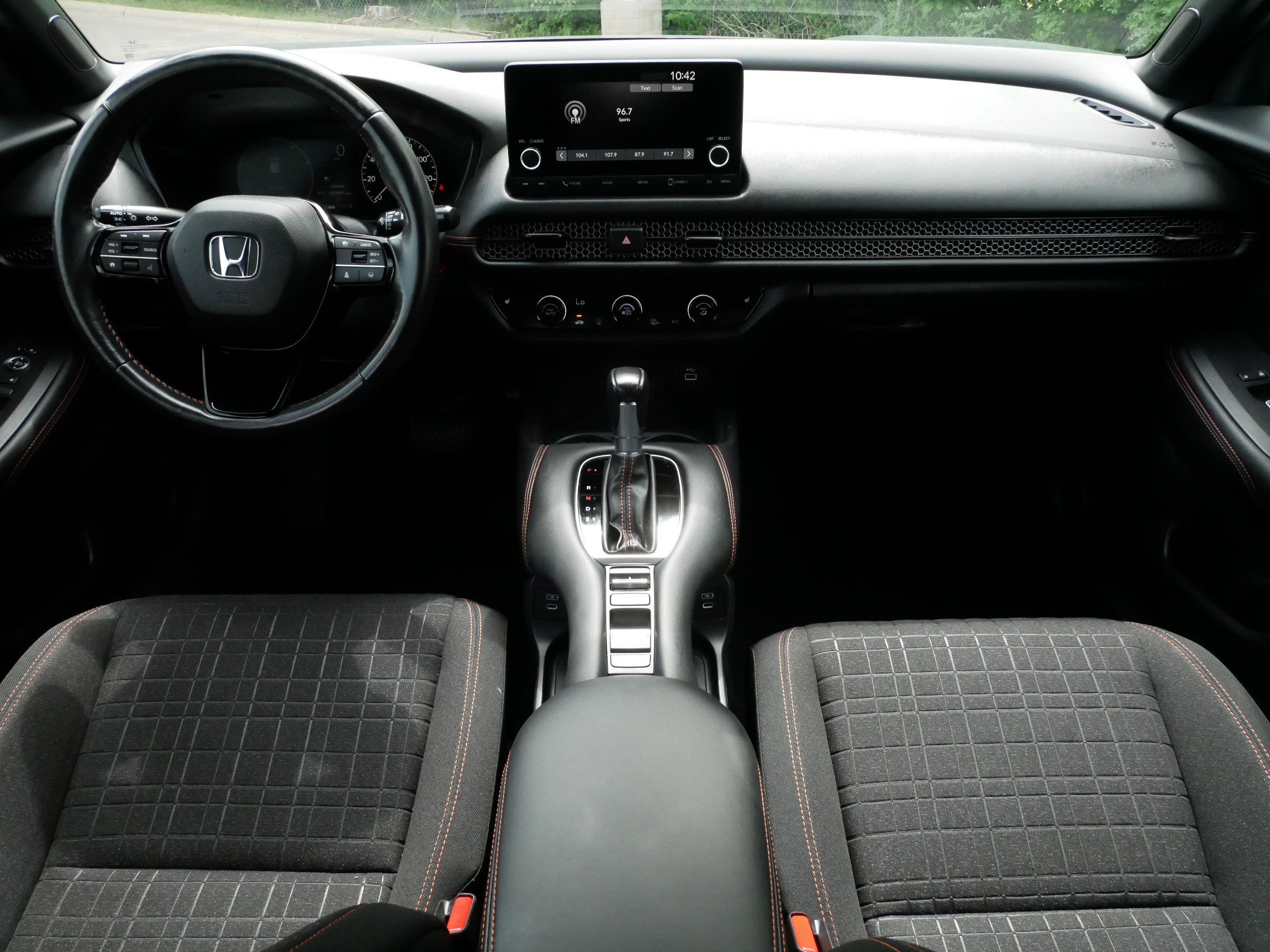 Certified 2024 Honda HR-V Sport image 10