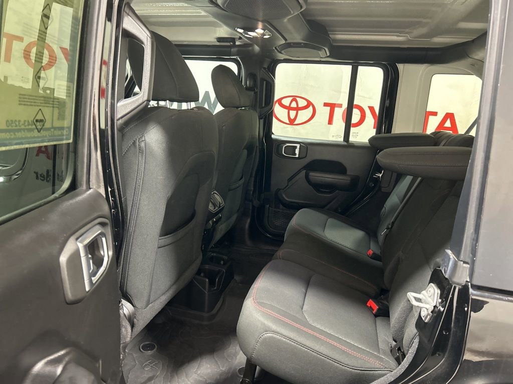 Used 2023 Jeep Wrangler Unlimited Rubicon w/ Cold Weather Group image 21