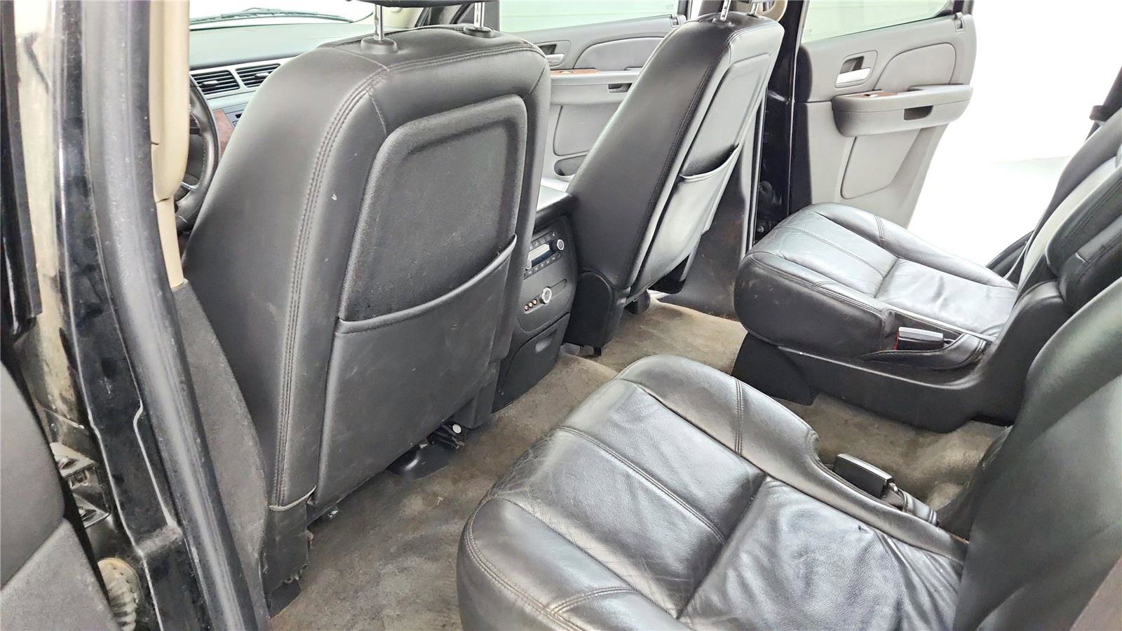 Used 2008 Chevrolet Tahoe LTZ w/ LTZ Preferred Equipment Group image 13