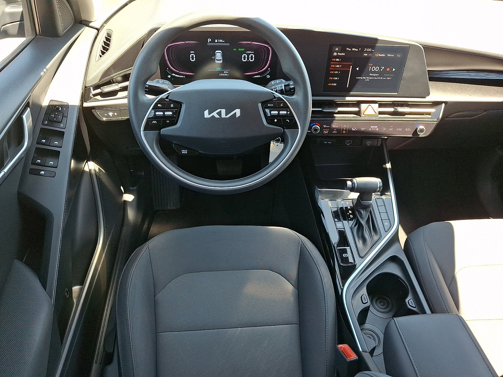 Used 2023 Kia Niro LX FWD image 11