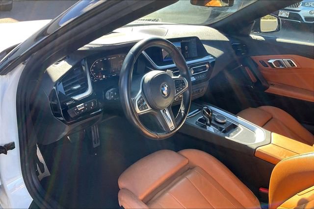 Used 2023 BMW Z4 M40i w/ Premium Package RWD image 13