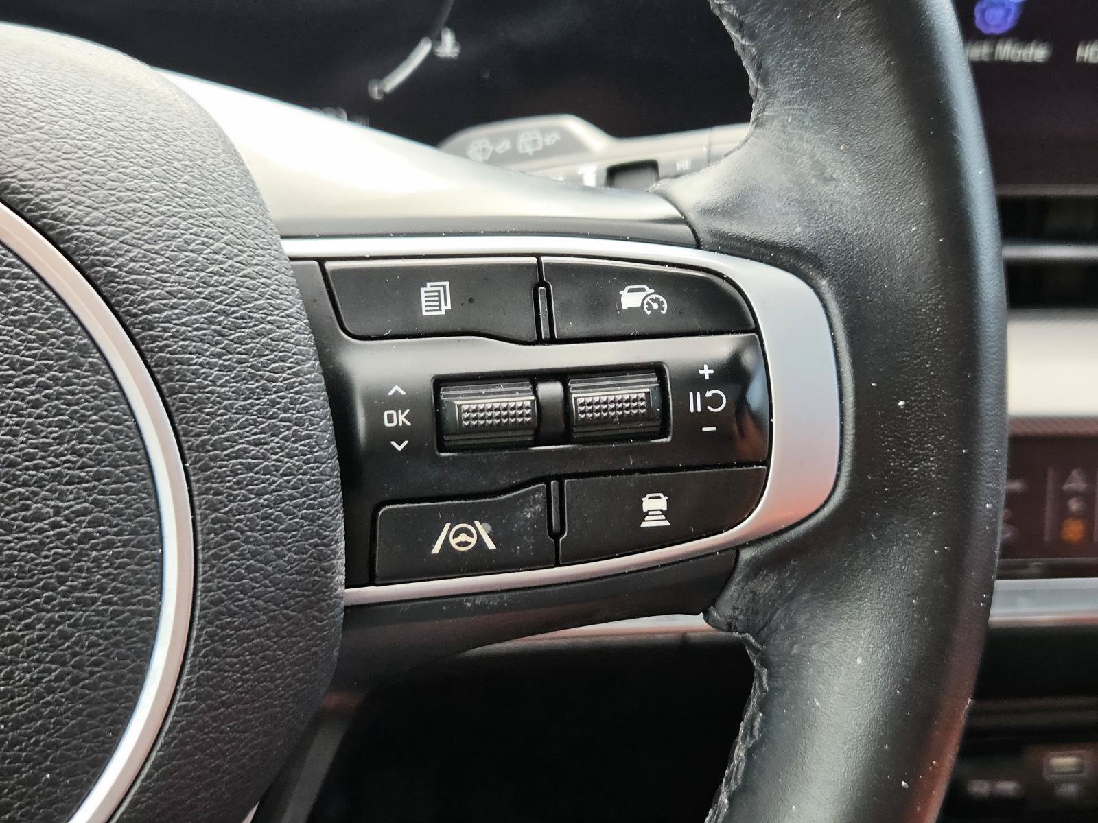 Used 2024 Kia Sportage SX FWD image 33