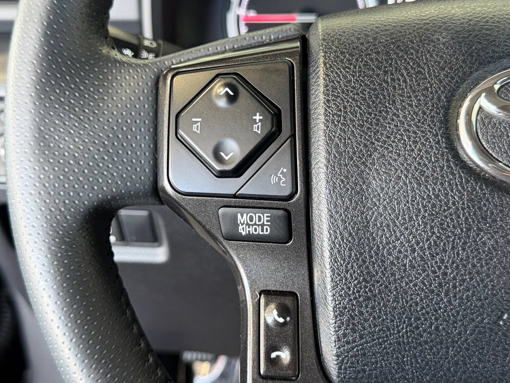 Certified 2021 Toyota 4Runner TRD Off-Road Premium w/ Moonroof Package AWD/4WD image 26