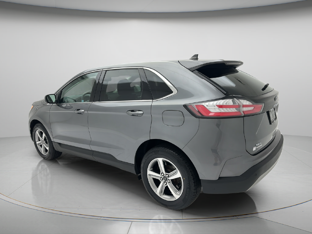 Used 2024 Ford Edge SEL w/ Convenience Package AWD/4WD image 4