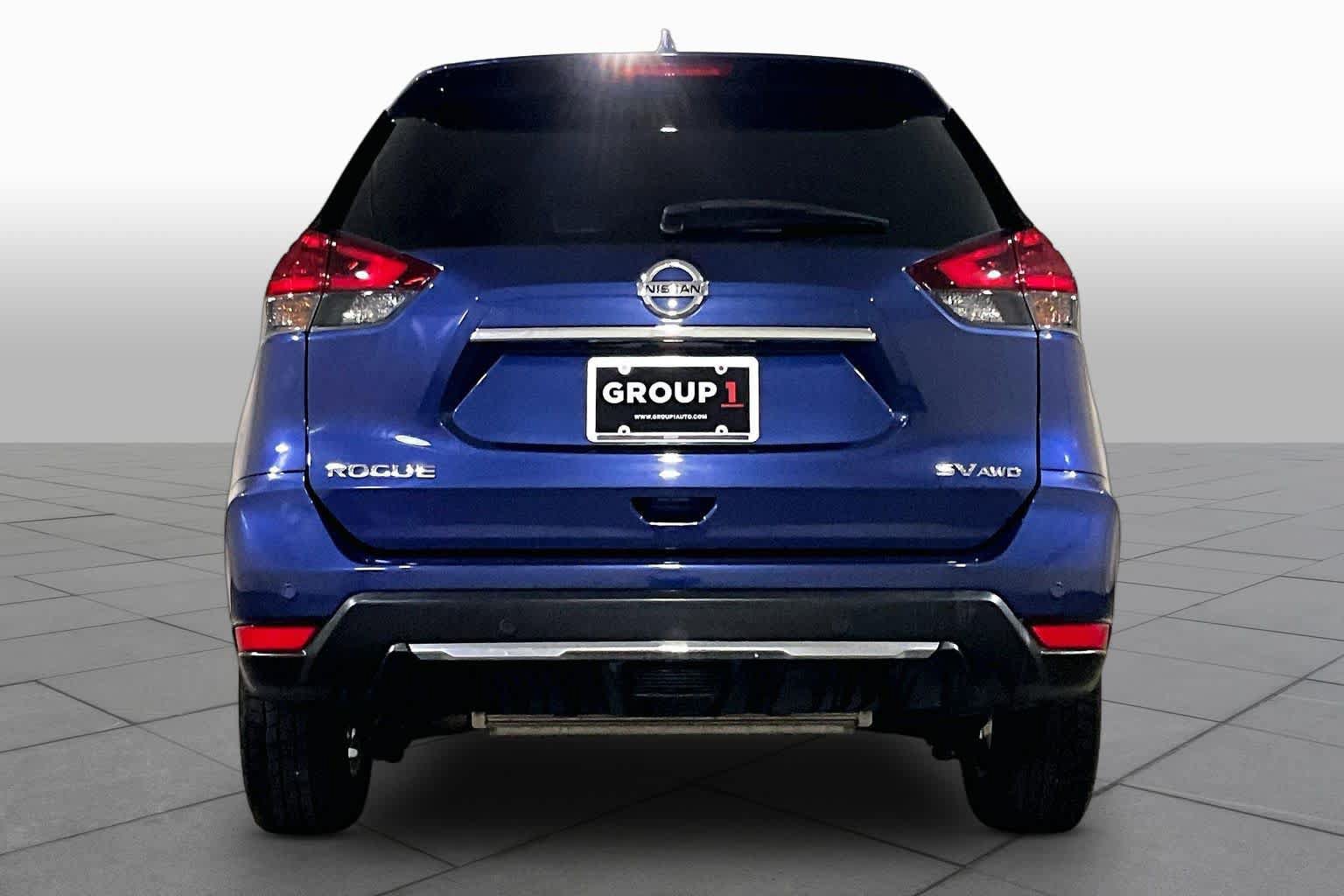 Used 2020 Nissan Rogue SV AWD/4WD image 4