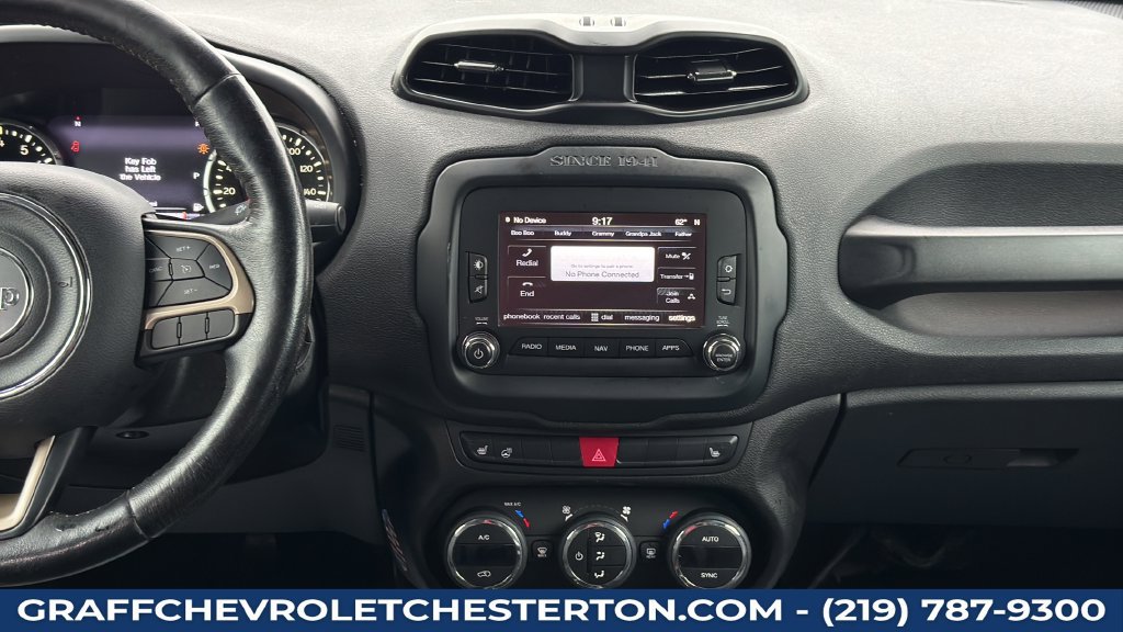 Used 2017 Jeep Renegade Trailhawk AWD/4WD image 18