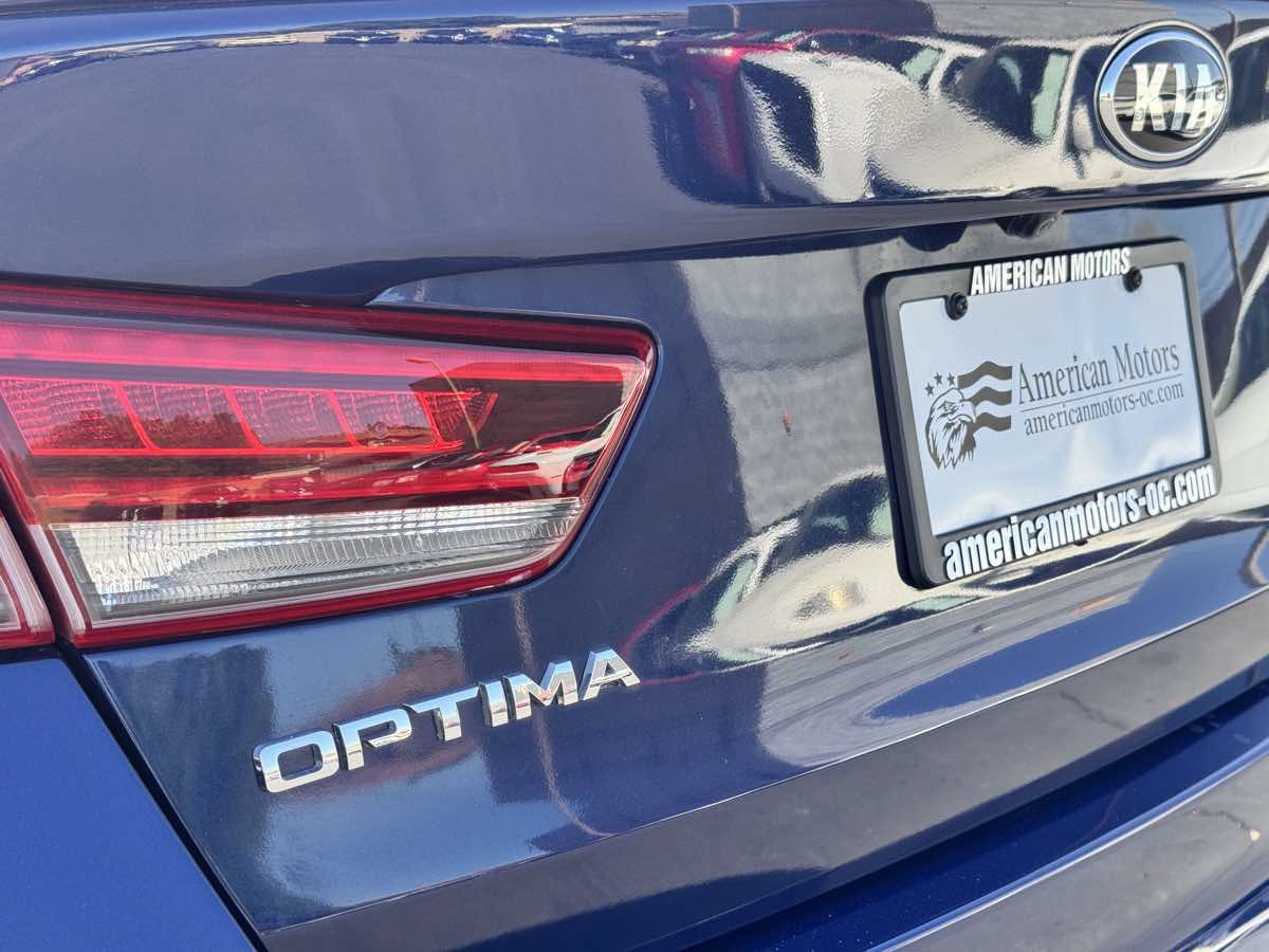 Used 2017 Kia Optima SX FWD image 16