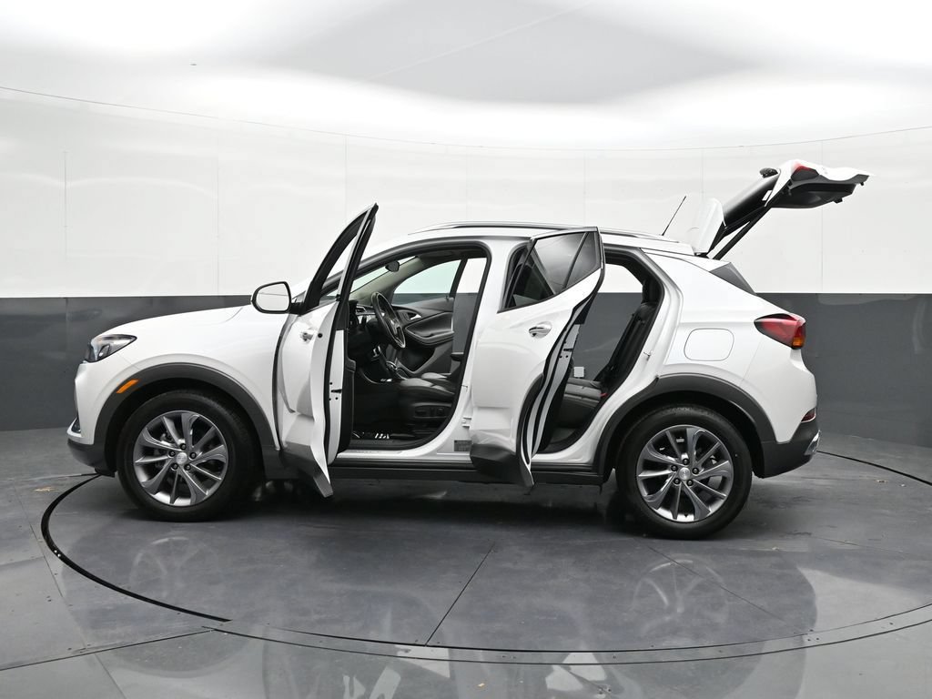 Certified 2023 Buick Encore GX Essence w/ Experience Buick Package FWD image 38