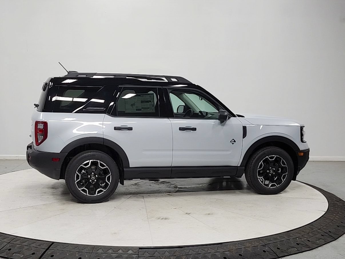 New 2026 Ford Bronco Sport Outer Banks w/ Outer Banks Tech Package+ AWD/4WD image 13